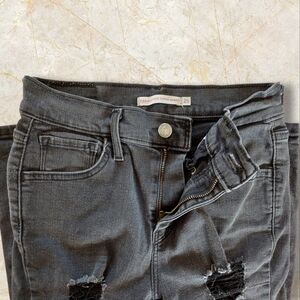 Levi's 720 Super Skinny High Rise Women's sz 25 Black Distressed Jeans